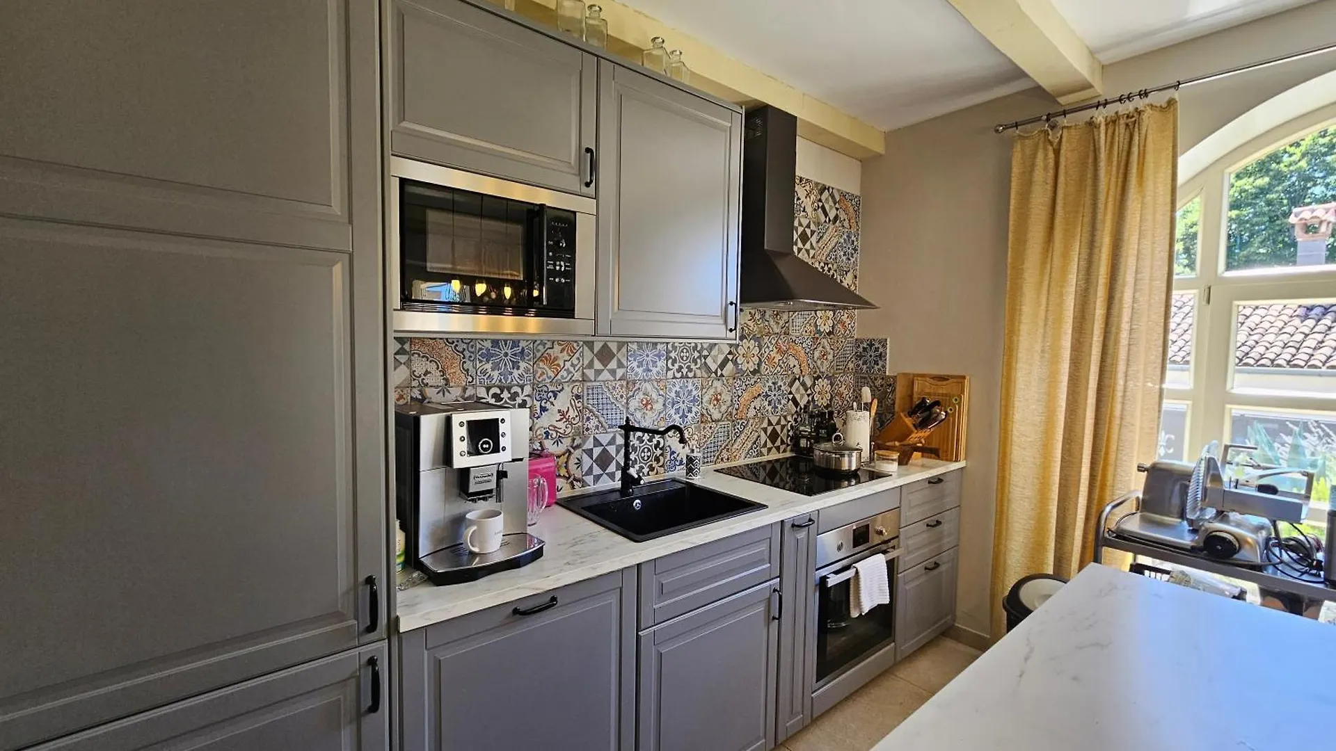 Ginocchetti Villa Kastelir