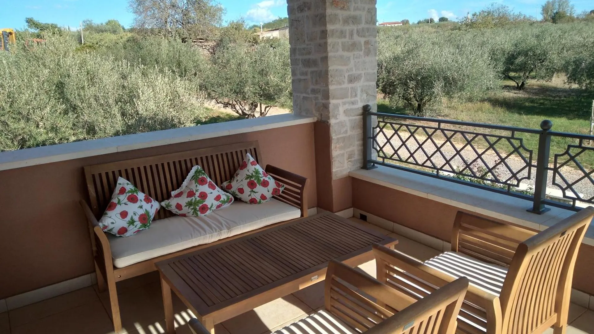 Ginocchetti Villa Kastelir